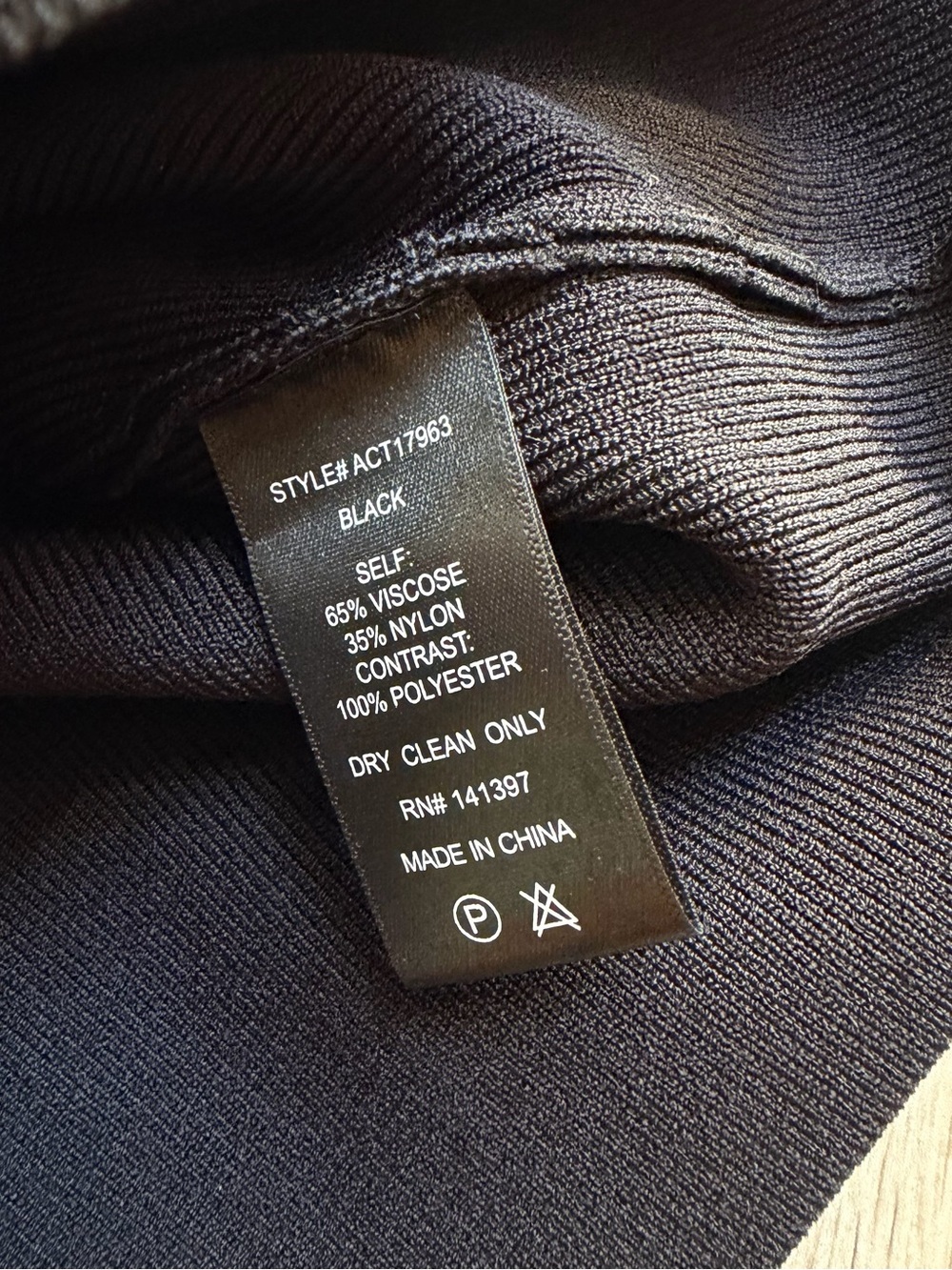 ASTR The Label Tulle Puff-Sleeve Sweater - Picture 7 of 9